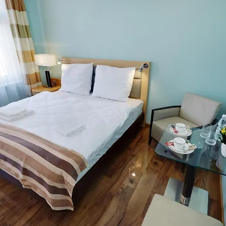 Jagiellonska 3 - Duze Przestronne Pokoje, Centrum Miasta, Szybkie Wifi Katowice