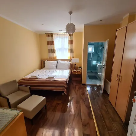 Jagiellonska 3 - Duze Przestronne Pokoje, Centrum Miasta, Szybkie Wifi Aparthotel Kattowitz