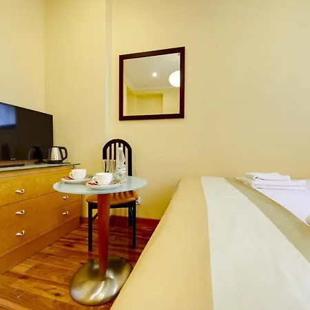 Jagiellonska 3 - Duze Przestronne Pokoje, Centrum Miasta, Szybkie Wifi