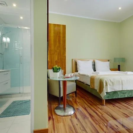 Jagiellonska 3 - Duze Przestronne Pokoje, Centrum Miasta, Szybkie Wifi Apart Otel