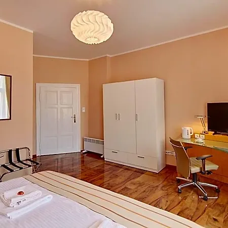 Jagiellonska 3 - Duze Przestronne Pokoje, Centrum Miasta, Szybkie Wifi Aparthotel 3*