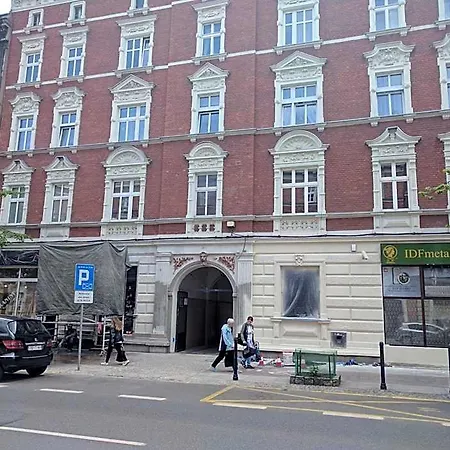 Aparthotel Jagiellonska 3 - Duze Przestronne Pokoje, Centrum Miasta, Szybkie Wifi Katowice