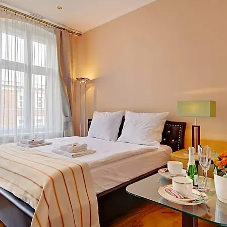 Aparthotel Jagiellonska 3 - Duze Przestronne Pokoje, Centrum Miasta, Szybkie Wifi