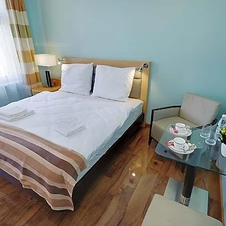 Jagiellonska 3 - Duze Przestronne Pokoje, Centrum Miasta, Szybkie Wifi 3*