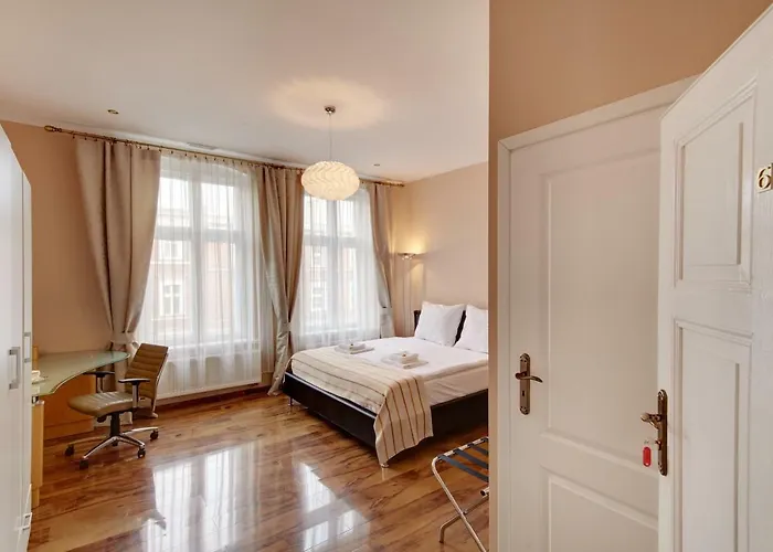 Jagiellonska 3 - Duze Przestronne Pokoje, Centrum Miasta, Szybkie Wifi Aparthotel