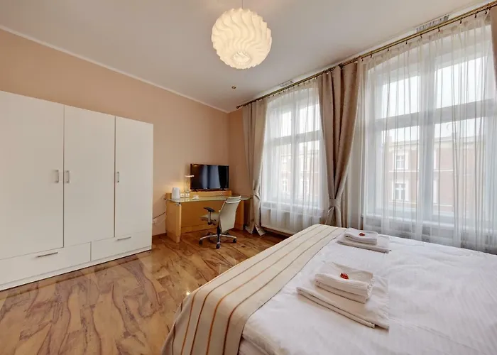 Aparthotel Jagiellonska 3 - Duze Przestronne Pokoje, Centrum Miasta, Szybkie Wifi 3*