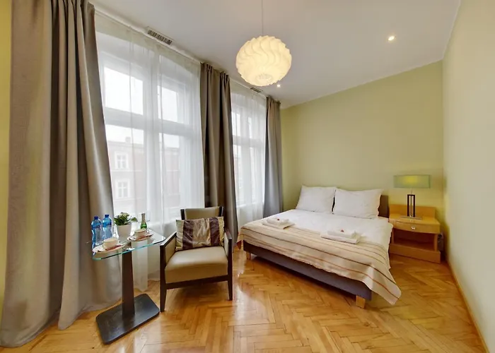 Aparthotel Jagiellonska 3 - Duze Przestronne Pokoje, Centrum Miasta, Szybkie Wifi Kattowitz